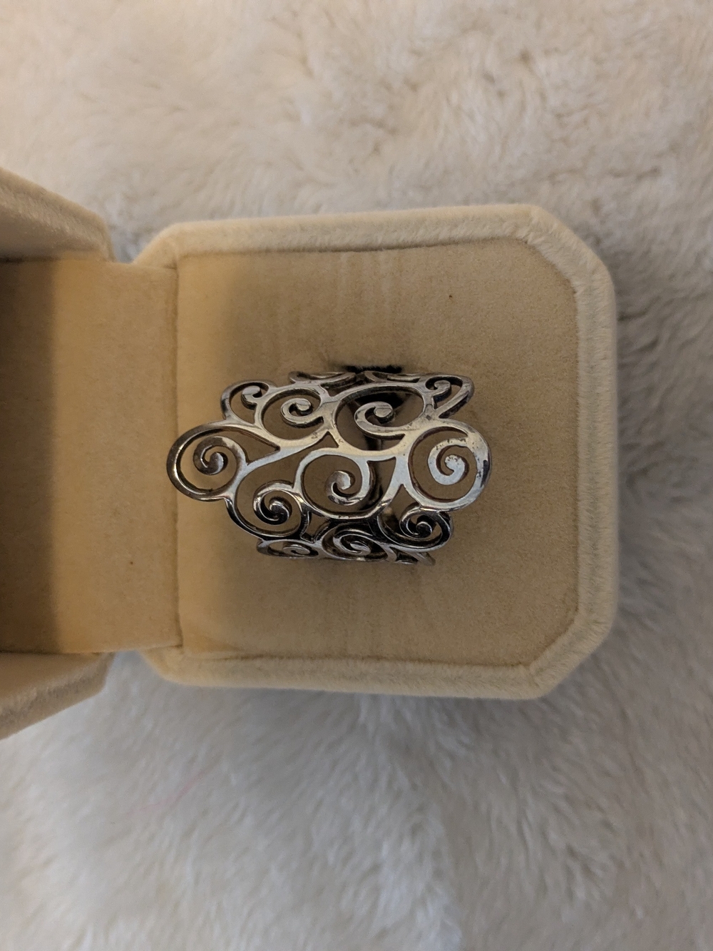 925 Sterling swirl Silver Scroll Filigree Band Ring Size 7 No Stone, Pre-Owned